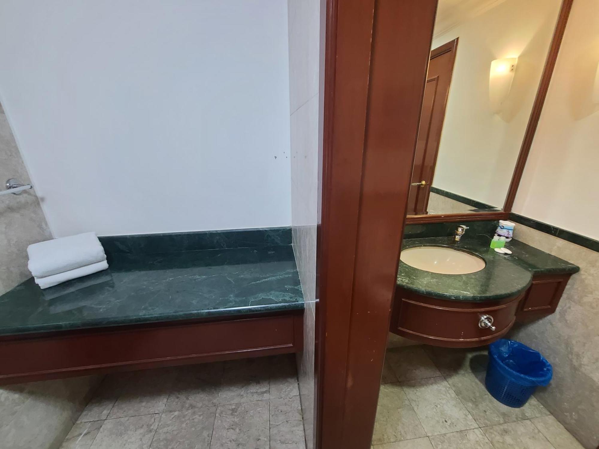 Kl Time Square Hotal Sarvice Suite Kuala Lumpur Esterno foto