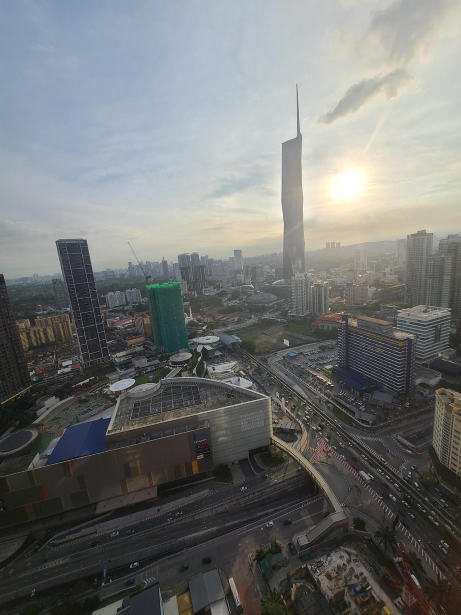 Kl Time Square Hotal Sarvice Suite Kuala Lumpur Esterno foto